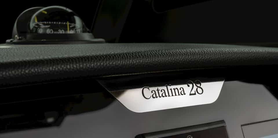 The 2023 Chris Craft Boats Catlina 28 studio photography.